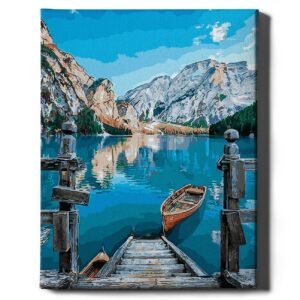 Paat Braies'i järvel